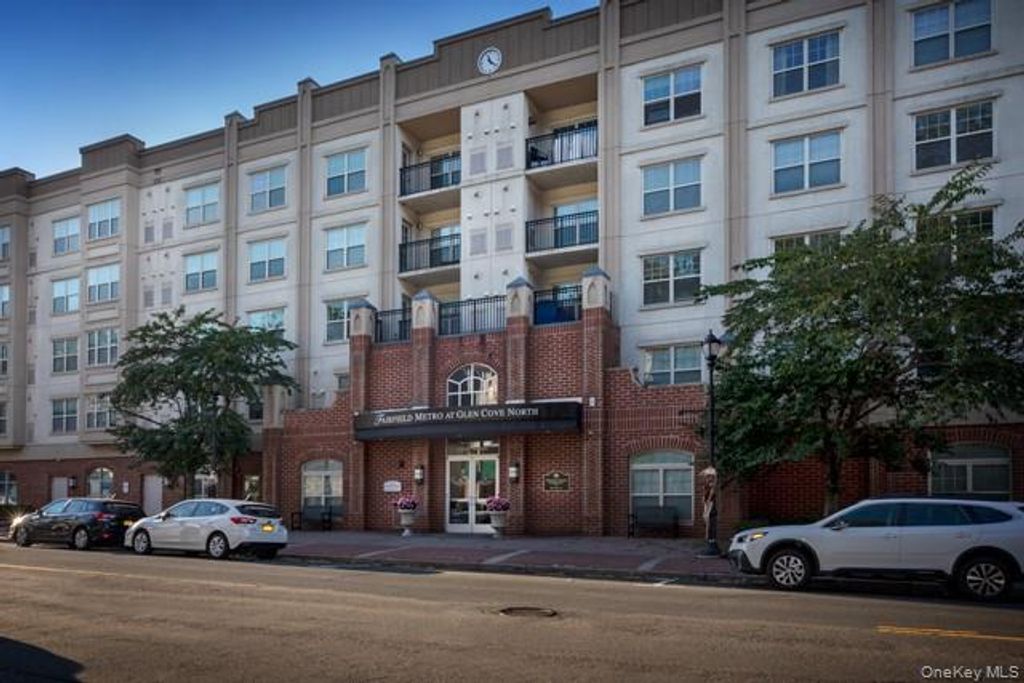 100 Glen Street N2216, Glen Cove, NY 11542