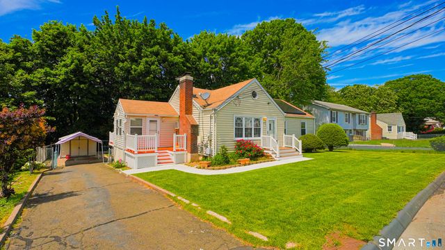 114 Highland Avenue, East Haven, CT 06513