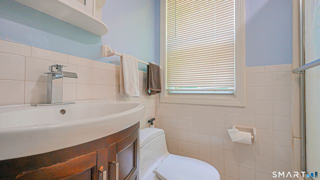 114 Highland Avenue, East Haven, CT 06513