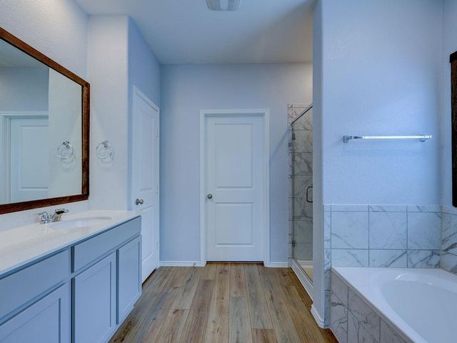 1716 FRONTENAC ST, Leander, TX 78641