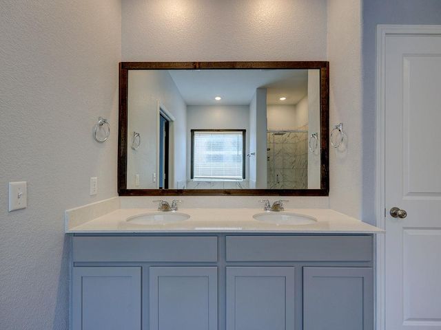1716 FRONTENAC ST, Leander, TX 78641