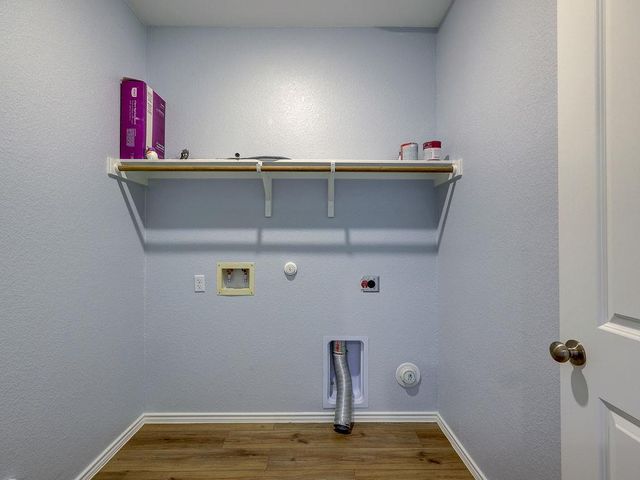 1716 FRONTENAC ST, Leander, TX 78641