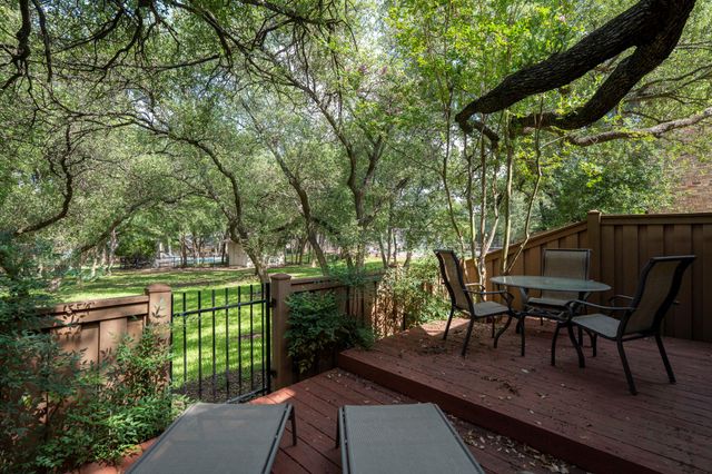 8301 Greenslope DR, Austin, TX 78759