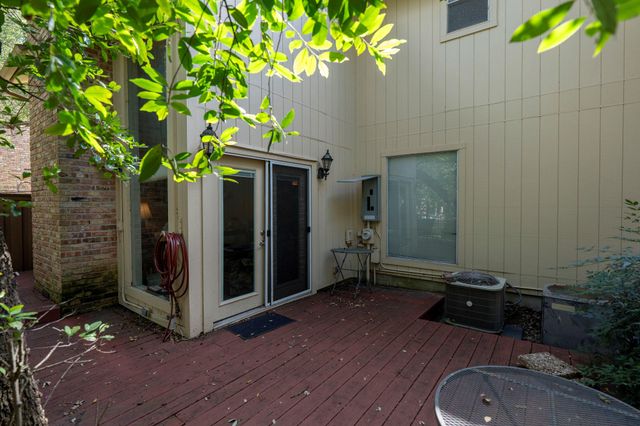 8301 Greenslope DR, Austin, TX 78759