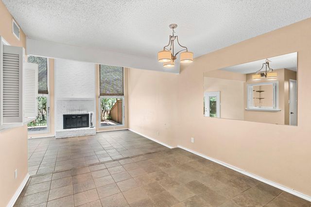 8301 Greenslope DR, Austin, TX 78759
