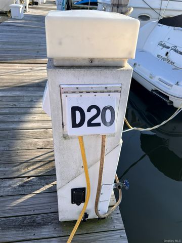 D-20 Half Moon Bay Marina, Croton-on-hudson, NY 10520