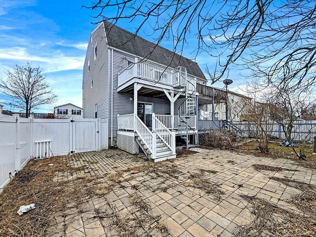 31 Dunn Rd, Revere, MA 02151