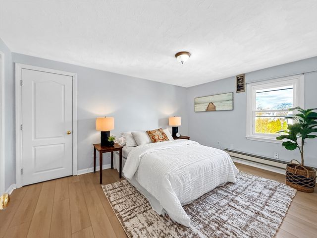 31 Dunn Rd, Revere, MA 02151