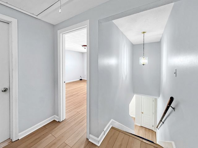 31 Dunn Rd, Revere, MA 02151