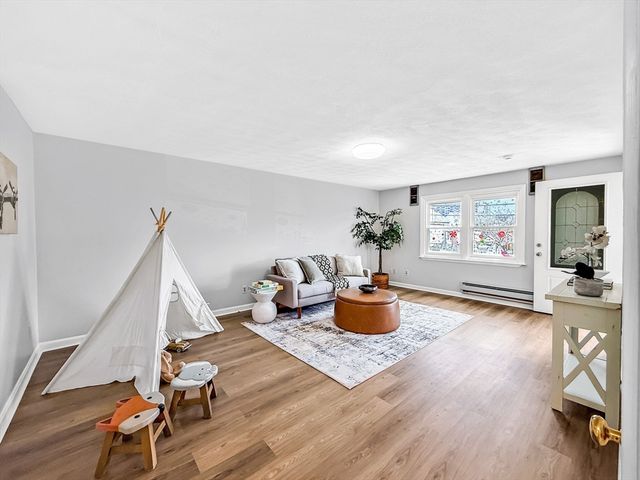 31 Dunn Rd, Revere, MA 02151