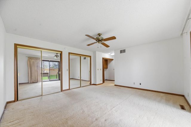 10103 W Alamo, Wichita, KS 67212