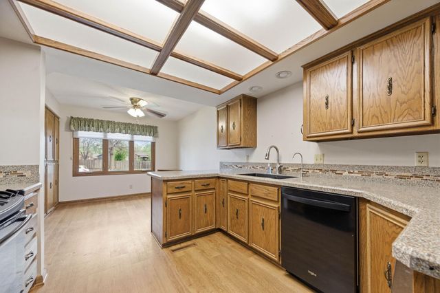10103 W Alamo, Wichita, KS 67212