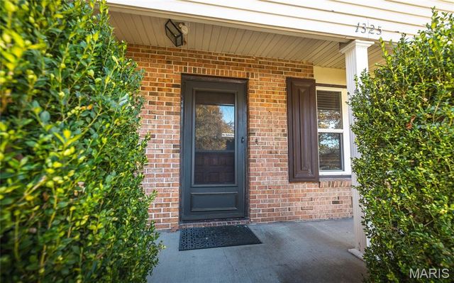 1325 Eastwood Drive, Rolla, MO 65401