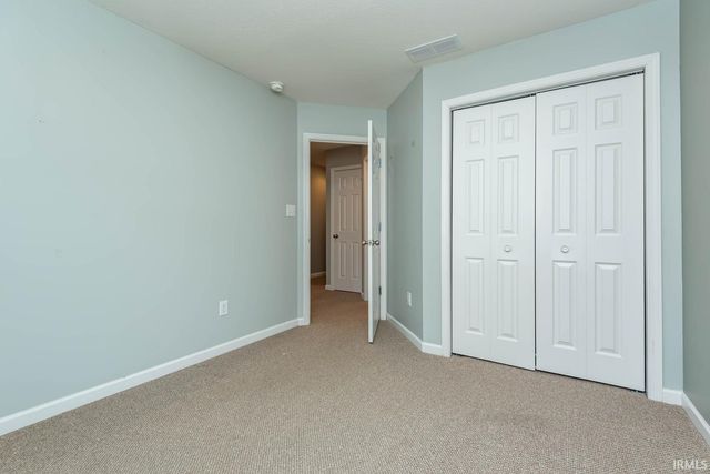 5704 W Vinca Ln, Ellettsville, IN 47429