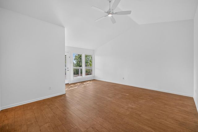 1317 Wilson Heights DR, Austin, TX 78746
