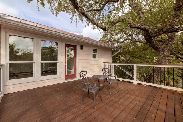 1317 Wilson Heights DR, Austin, TX 78746