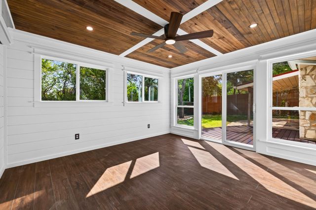 1317 Wilson Heights DR, Austin, TX 78746