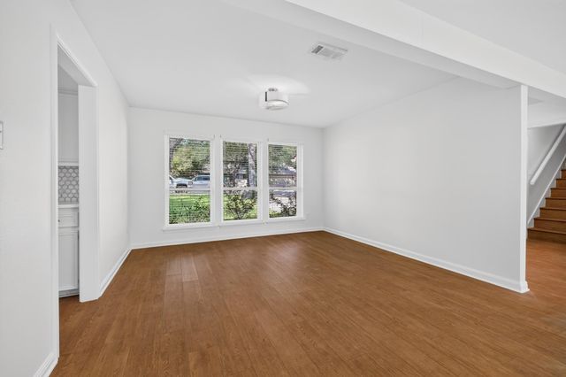 1317 Wilson Heights DR, Austin, TX 78746