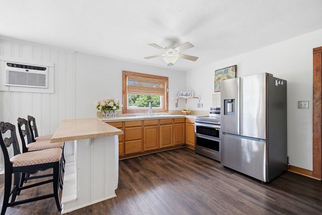 6 Ledford Chapel Road, Hayesville, NC 28904