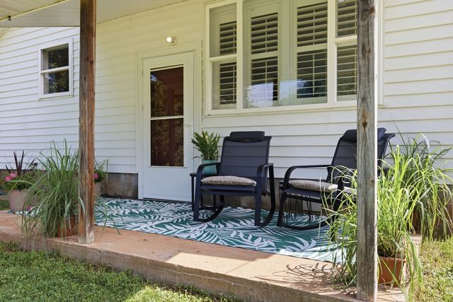 6 Ledford Chapel Road, Hayesville, NC 28904