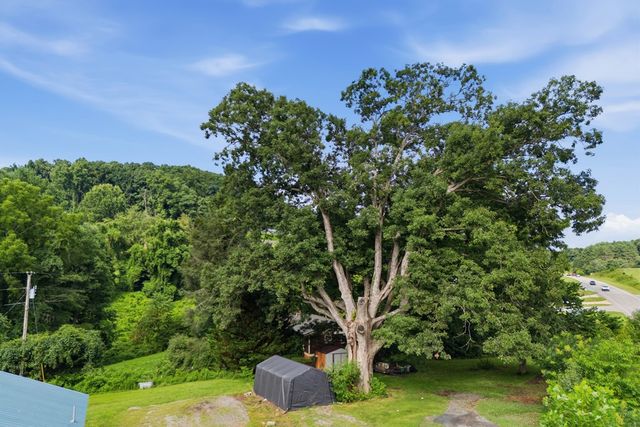 6 Ledford Chapel Road, Hayesville, NC 28904