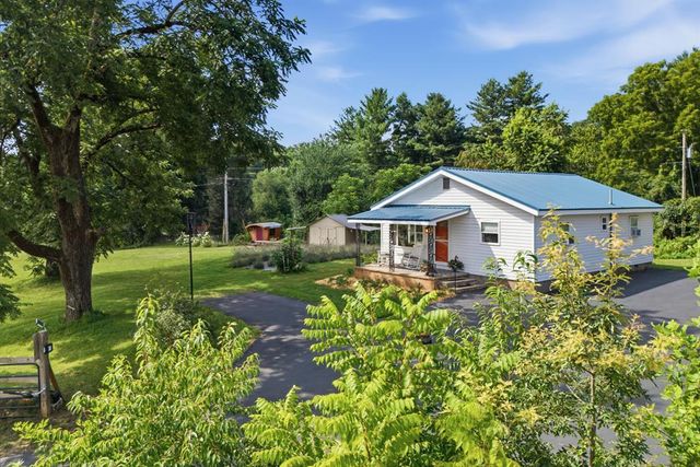 6 Ledford Chapel Road, Hayesville, NC 28904
