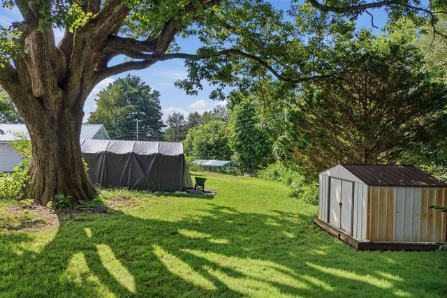 6 Ledford Chapel Road, Hayesville, NC 28904