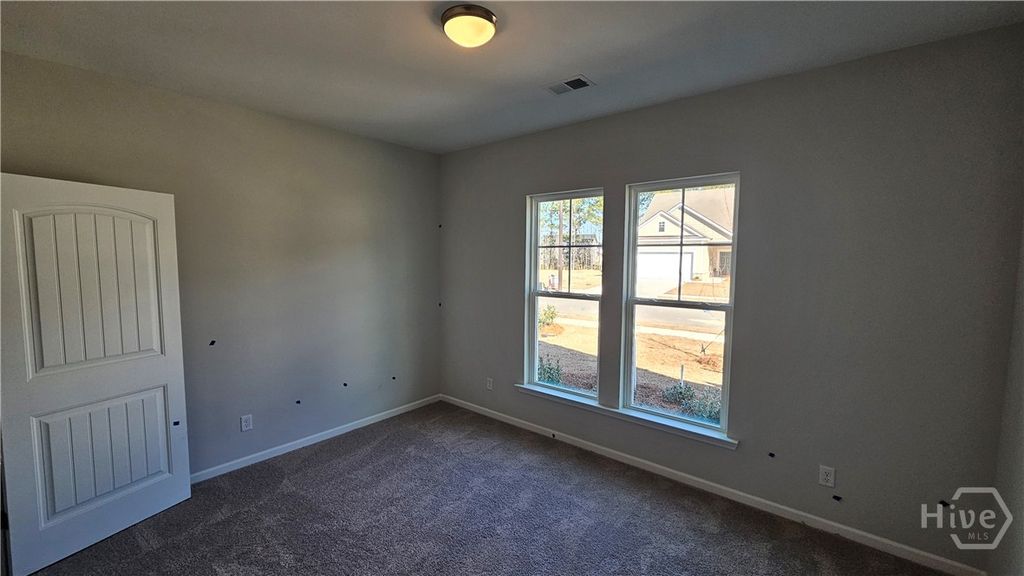 Image 13 of property listing at 183 Brookline Drive, Savannah, GA 31407