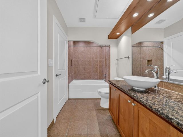 1010 Rosine Street 22, Houston, TX 77019