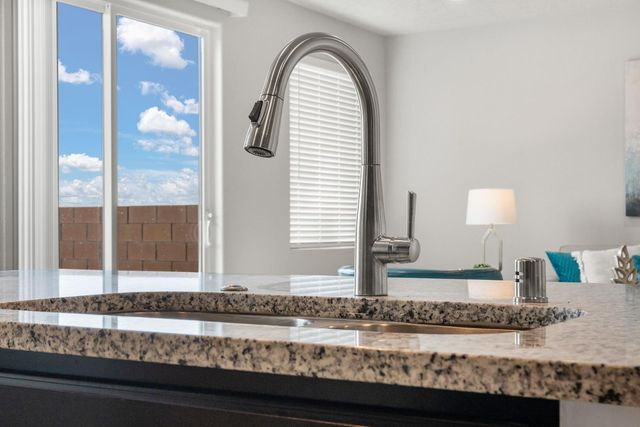 1887 S Sunrise Lane SE, Rio Rancho, NM 87124