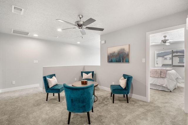 1887 S Sunrise Lane SE, Rio Rancho, NM 87124