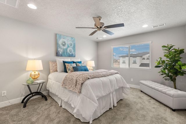 1887 S Sunrise Lane SE, Rio Rancho, NM 87124