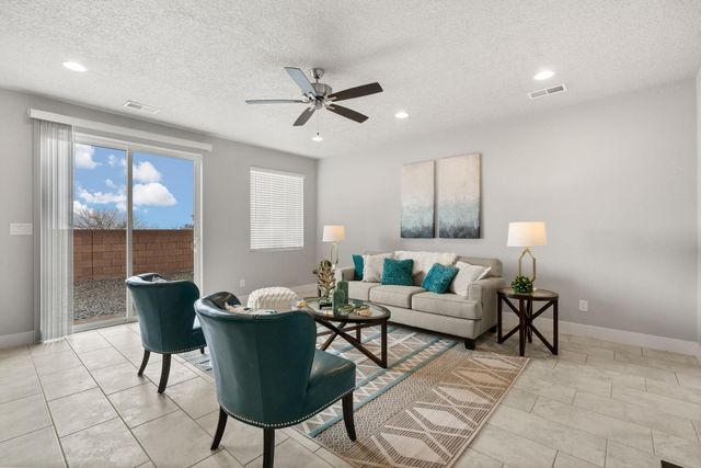 1887 S Sunrise Lane SE, Rio Rancho, NM 87124