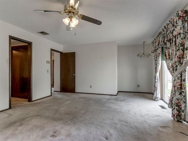 6606 NW 95th Street, Oklahoma City, OK 73162
