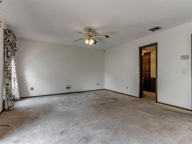 6606 NW 95th Street, Oklahoma City, OK 73162