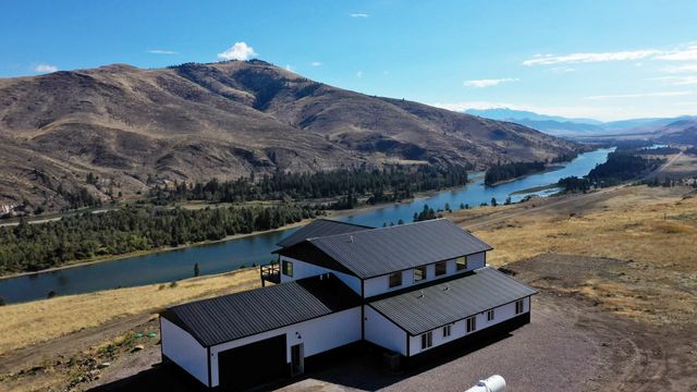 9800 Mt-200, Dixon, MT 59831 property photo