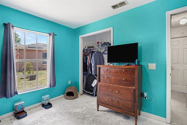 1464 BLUFF LOOP, Dundee, FL 33838