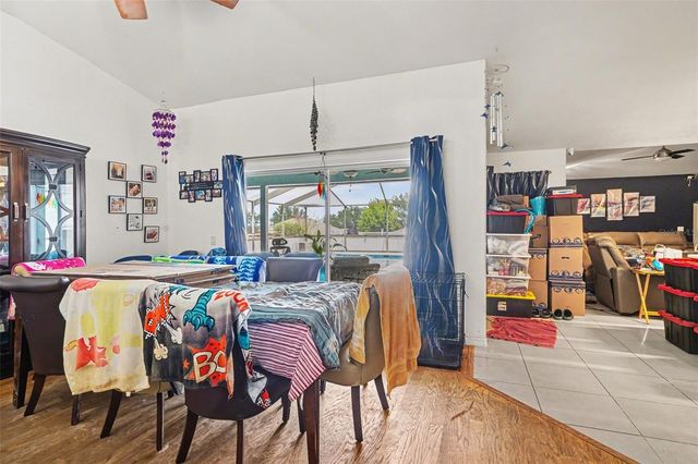 1464 BLUFF LOOP, Dundee, FL 33838