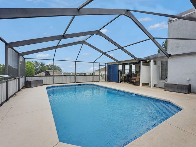 1464 BLUFF LOOP, Dundee, FL 33838
