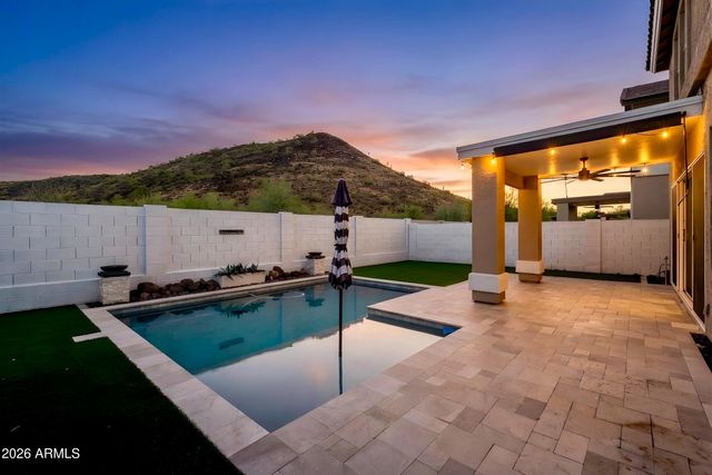 1644 E CIELO GRANDE Avenue, Phoenix, AZ 85024