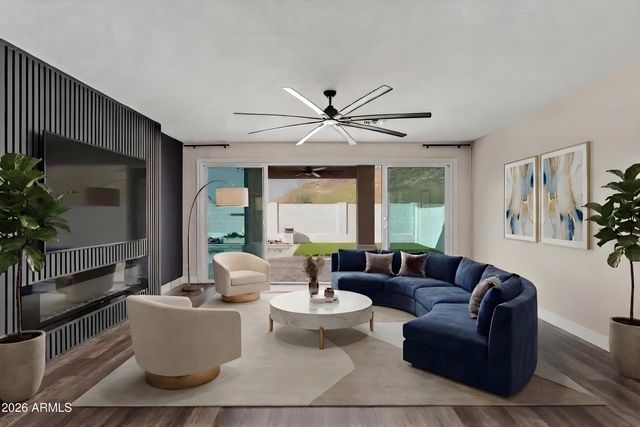 1644 E CIELO GRANDE Avenue, Phoenix, AZ 85024