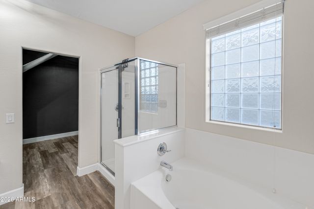 1644 E CIELO GRANDE Avenue, Phoenix, AZ 85024