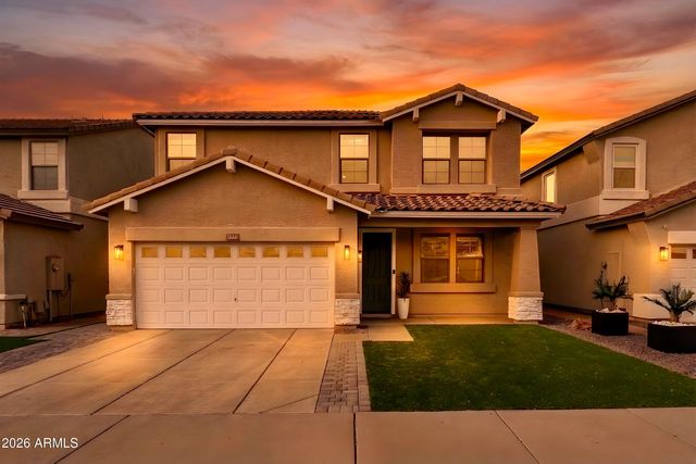 1644 E CIELO GRANDE Avenue, Phoenix, AZ 85024