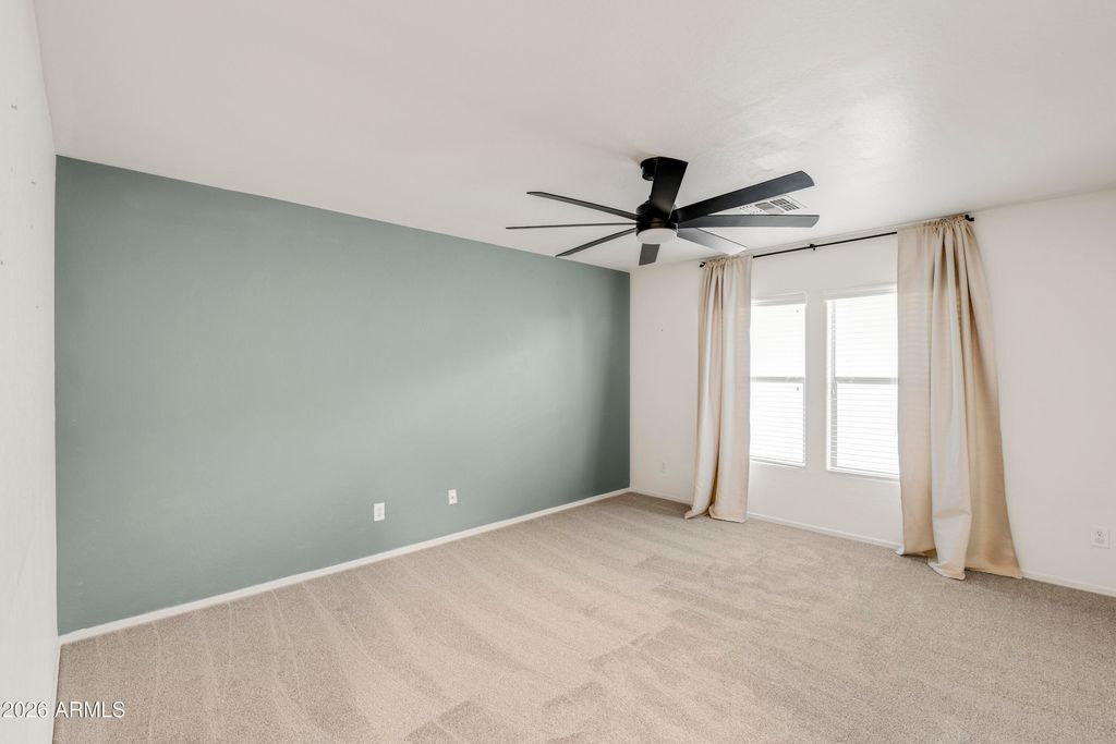 Image 39 of property listing at 1644 E CIELO GRANDE Avenue, Phoenix, AZ 85024