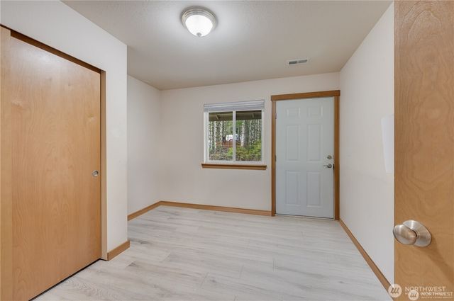 8993 SW Lake Flora Road, Port Orchard, WA 98367