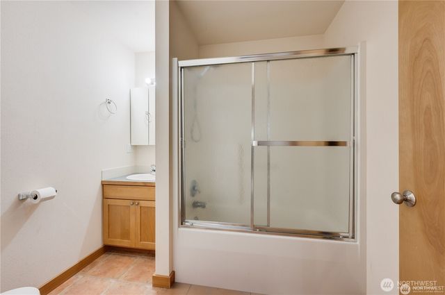 8993 SW Lake Flora Road, Port Orchard, WA 98367