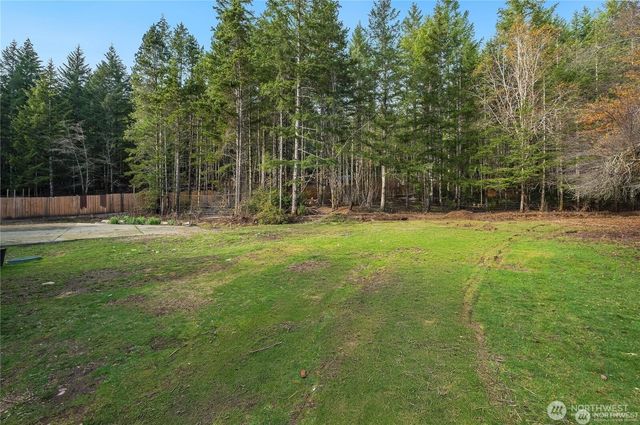 8993 SW Lake Flora Road, Port Orchard, WA 98367