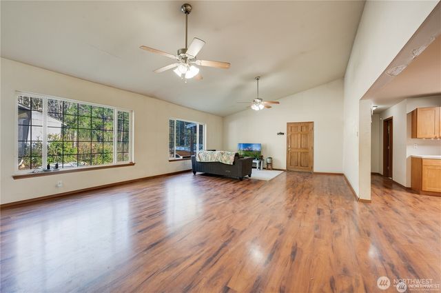 8993 SW Lake Flora Road, Port Orchard, WA 98367