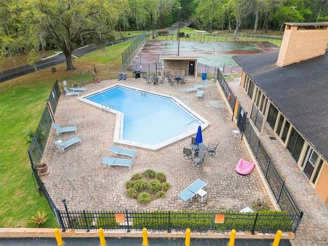 1810 NW 23RD BOULEVARD 151, Gainesville, FL 32605