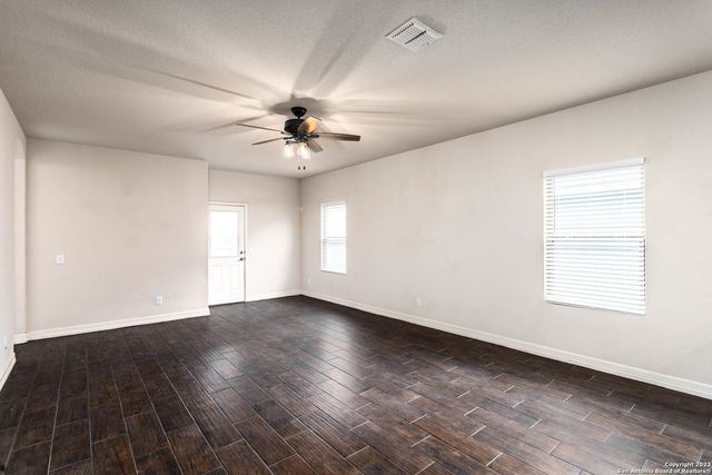 1182 Ranch Falls, San Antonio, TX 78245